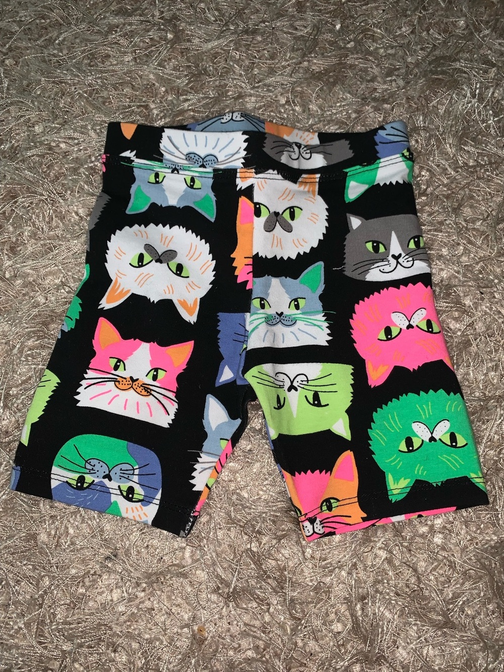 Amazon Essentials Kids Cat Face Bike Shorts with Neon Accents size 2T NWOT